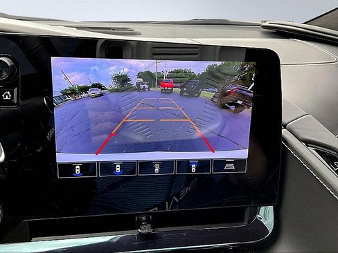 Used 2023 Chevrolet Corvette Stingray Premium Conv w/ Z51 Performance Package image 19