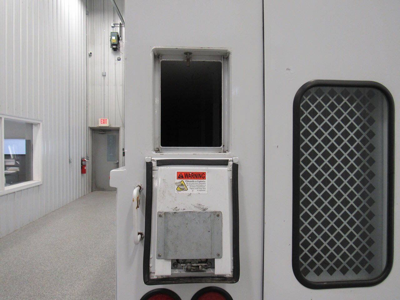 Used 2015 RAM ProMaster 2500 w/ Interior Convenience Group FWD image 23