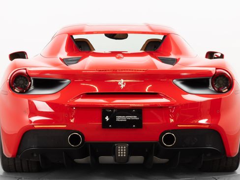 Certified 2019 Ferrari 488 Spider RWD image 15