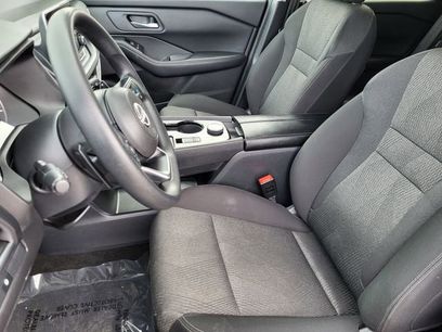 Used 2024 Nissan Rogue SV