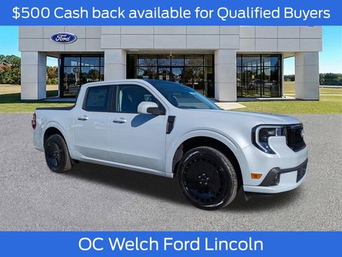 New 2026 Ford Maverick Lobo image 3