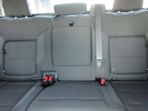 Certified 2026 Chevrolet Silverado 1500 Custom Trail Boss w/ LPO, Dark Essentials Package AWD/4WD image 22