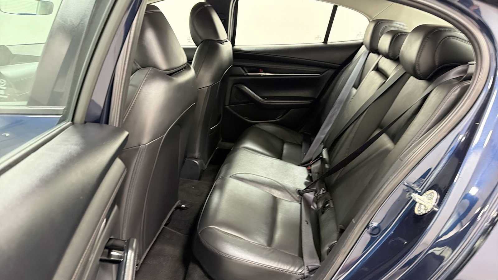 Used 2024 MAZDA MAZDA3 s FWD image 24