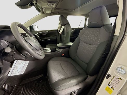 New 2025 Toyota RAV4 XLE image 14