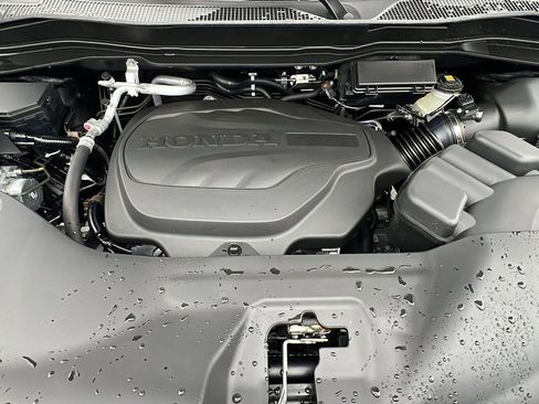 New 2026 Honda Ridgeline Black Edition image 10