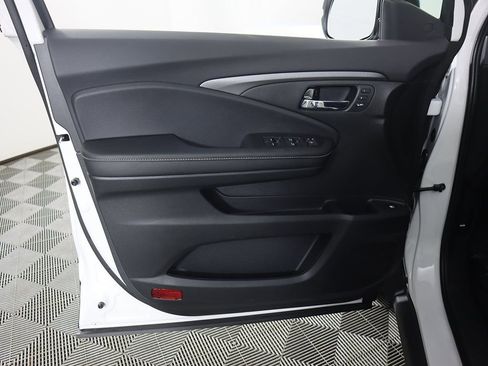 New 2026 Honda Ridgeline RTL image 13