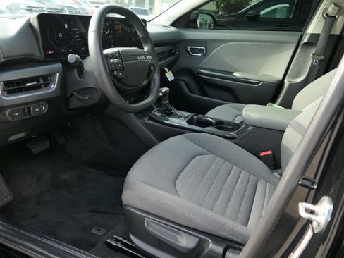 Used 2025 Kia K4 EX FWD image 12