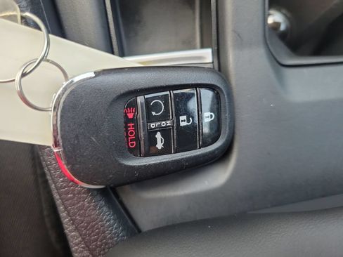 Used 2025 Honda Accord LX image 34