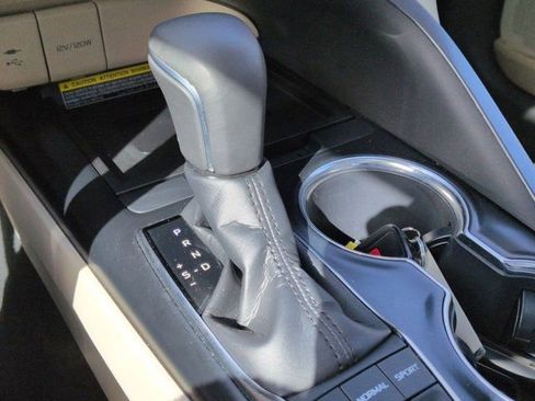 Certified 2019 Toyota Camry XLE w/ Driver Assist Package image 16