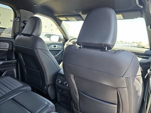 New 2026 Ford Explorer ST-Line RWD image 15