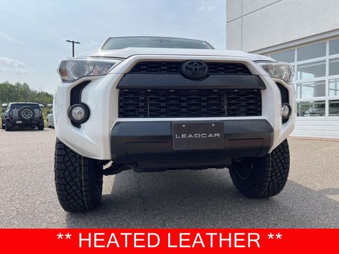 Used 2019 Toyota 4Runner TRD Off-Road Premium AWD/4WD image 3