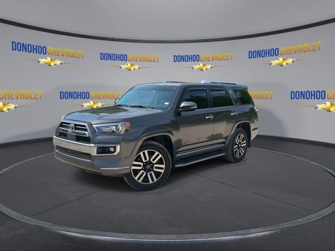 Used 2022 Toyota 4Runner Limited AWD/4WD image 7