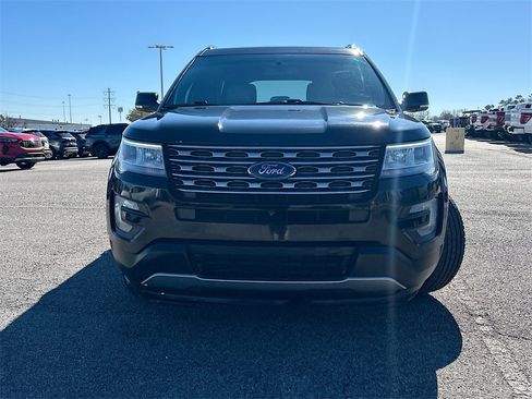 Used 2016 Ford Explorer Limited image 5
