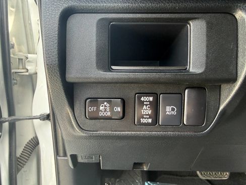 Used 2018 Toyota Tacoma TRD Pro AWD/4WD image 36