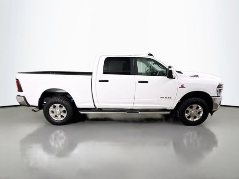 Used 2025 RAM 2500 Big Horn AWD/4WD image 8