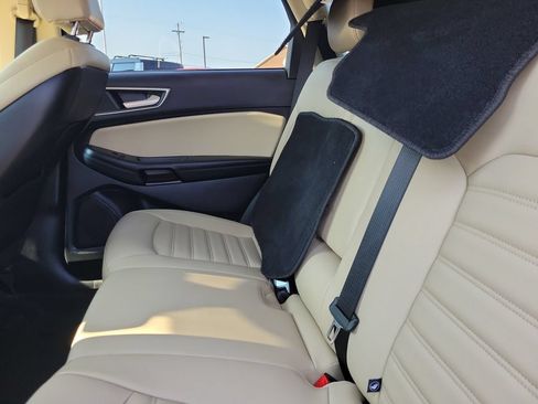 Used 2024 Ford Edge SEL w/ Convenience Package AWD/4WD image 12