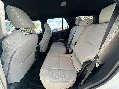 New 2026 Toyota 4Runner SR5 image 25