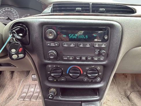 Used 2002 Chevrolet Malibu LS image 10