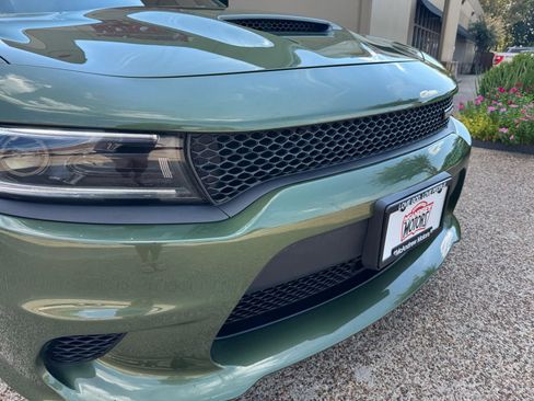 Used 2023 Dodge Charger R/T w/ Harman/Kardon Audio Group image 2