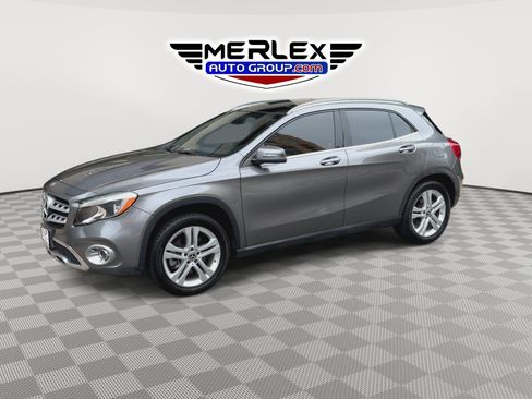 Used 2019 Mercedes-Benz GLA 250 4MATIC image 4