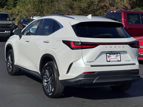 Used 2022 Lexus NX 250 FWD image 14