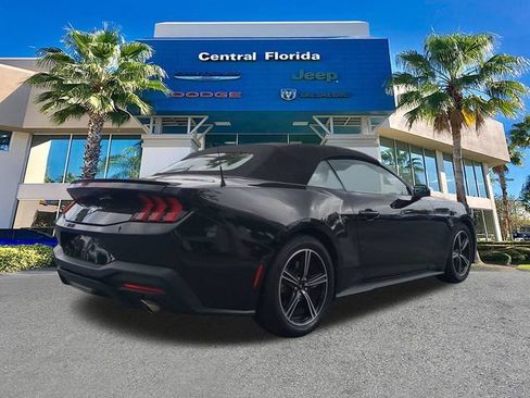 Used 2024 Ford Mustang Premium RWD image 5