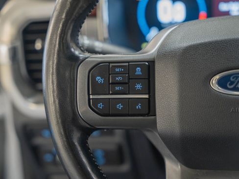 Used 2022 Ford F150 Lariat w/ Equipment Group 502A High image 37