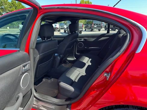 Used 2008 Pontiac G8 RWD image 14