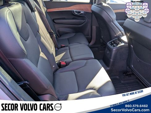 Certified 2024 Volvo XC90 T8 Plus w/ Protection Package Premier image 27