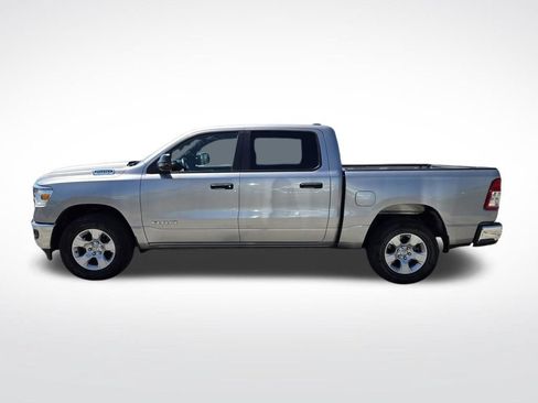 Used 2023 RAM 1500 Big Horn AWD/4WD image 9