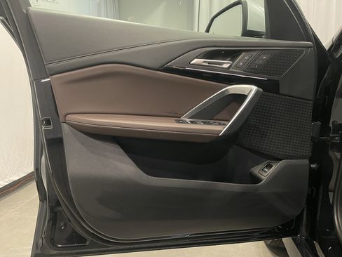 Certified 2023 BMW X1 xDrive28i w/ Convenience Package image 12