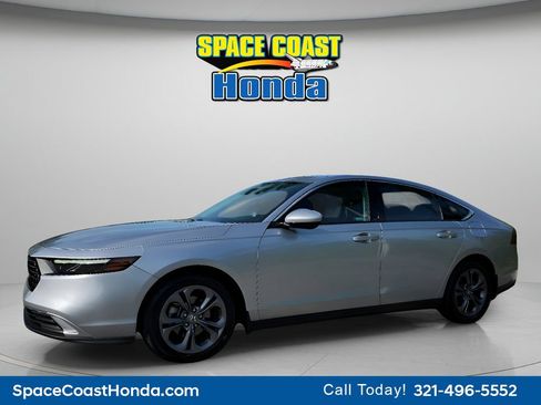 Certified 2023 Honda Accord EX image 4