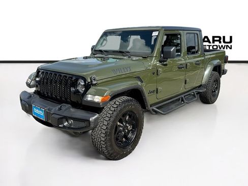 Used 2021 Jeep Gladiator Sport AWD/4WD image 3
