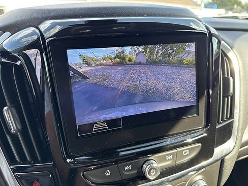 Certified 2020 Chevrolet Traverse LT image 13