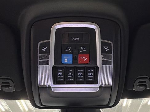Used 2026 RAM 1500 Laramie w/ Night Edition AWD/4WD image 38