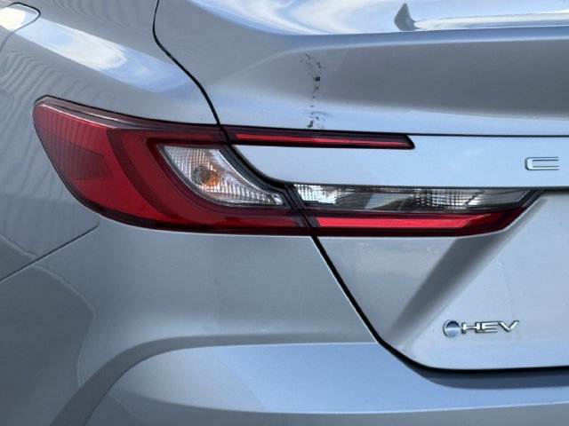Used 2025 Toyota Camry LE FWD image 6
