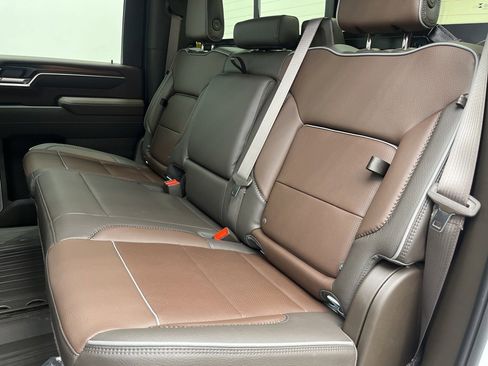 New 2026 GMC Sierra 2500 Denali w/ Denali Reserve Package image 5