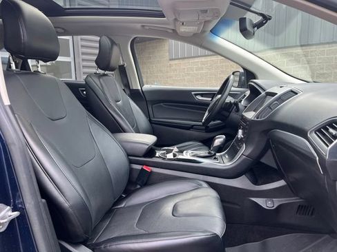 Used 2017 Ford Edge Titanium w/ Equipment Group 301A AWD/4WD image 11
