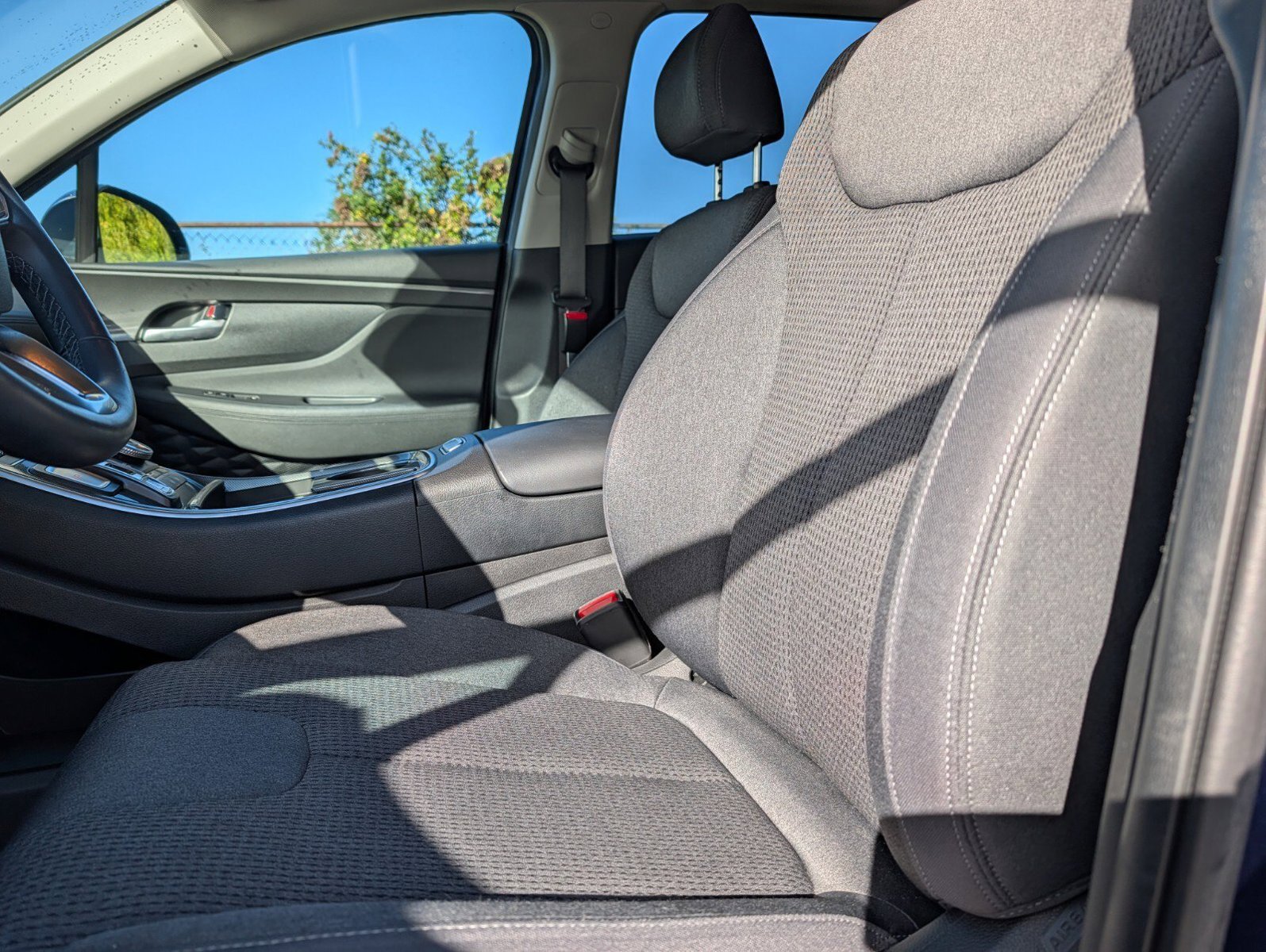 Used 2023 Hyundai Santa Fe SEL AWD/4WD image 18