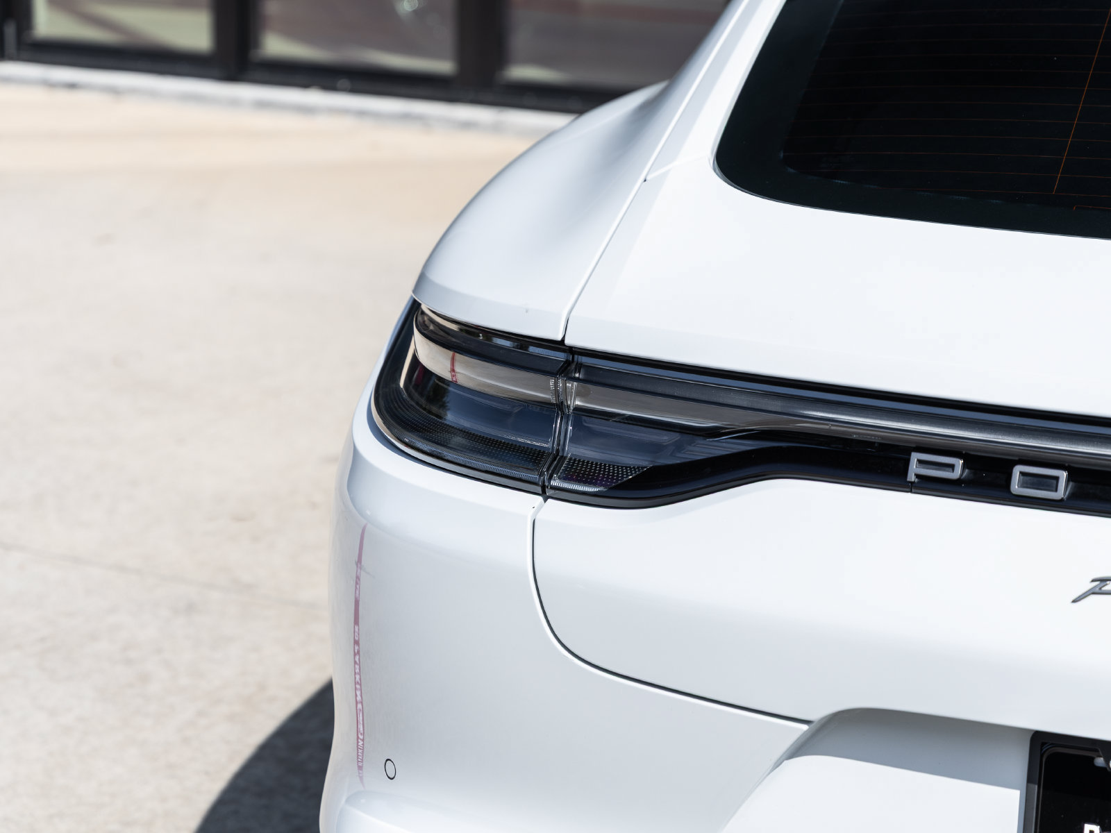 Certified 2023 Porsche Panamera 4 Platinum Edition AWD/4WD image 14