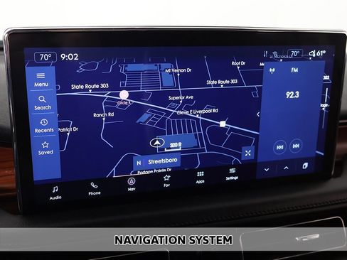 Used 2023 Lincoln Nautilus Reserve image 3