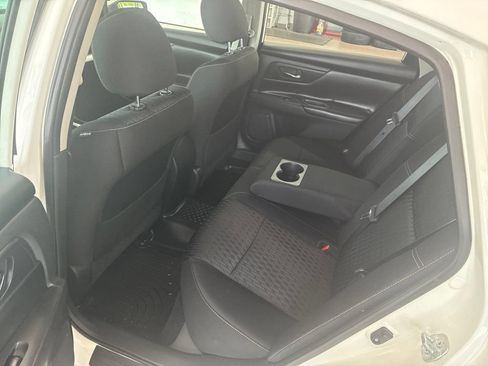 Used 2016 Nissan Altima 2.5 S w/ Power Driver Seat Package FWD image 12