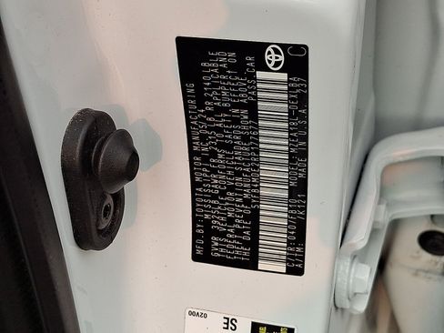 Used 2024 Toyota Corolla LE FWD image 26