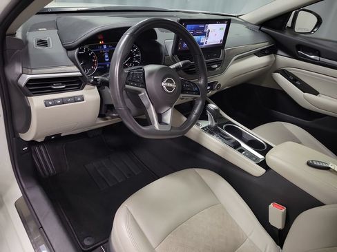 Used 2023 Nissan Altima 2.5 SL AWD/4WD image 13