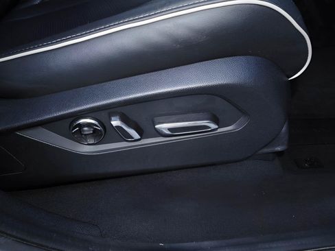 Used 2023 Acura MDX SH-AWD w/ Advance Package image 23