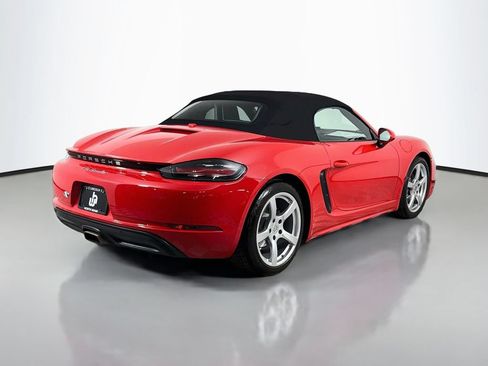 Used 2023 Porsche 718 Boxster RWD image 5