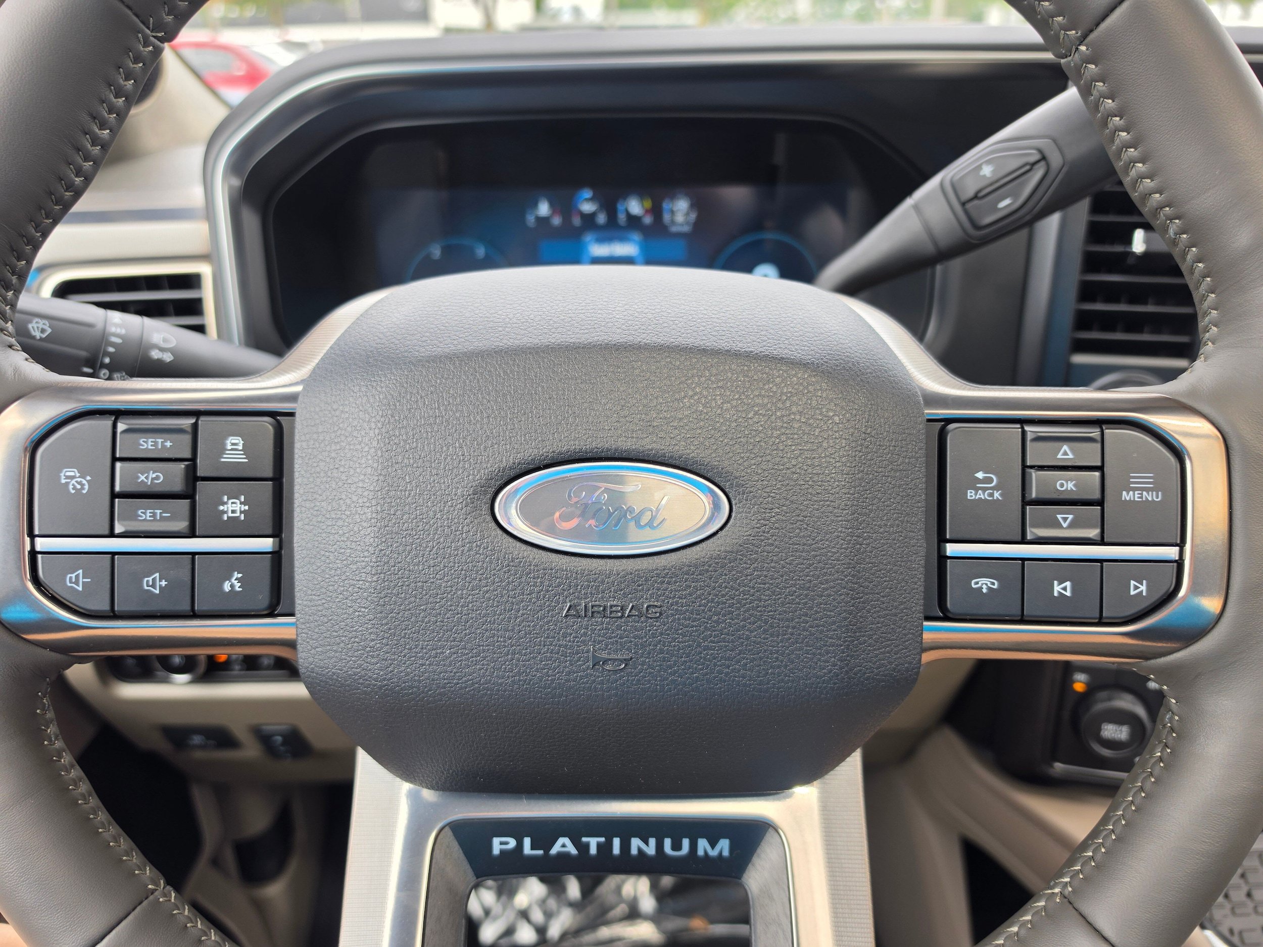 New 2026 Ford F350 Platinum w/ Platinum Plus Package AWD/4WD image 22