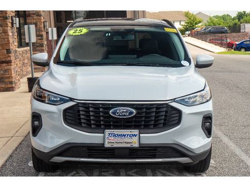 Used 2025 Ford Escape Platinum AWD/4WD image 8