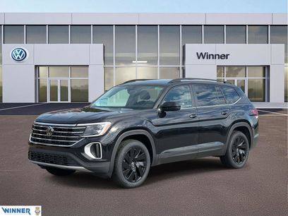 New 2026 Volkswagen Atlas SE