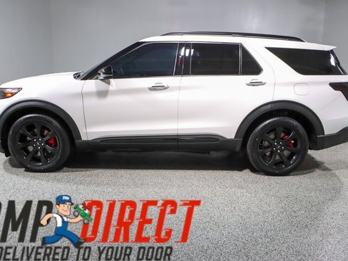 Used 2023 Ford Explorer ST w/ Equipment Group 401A image 10
